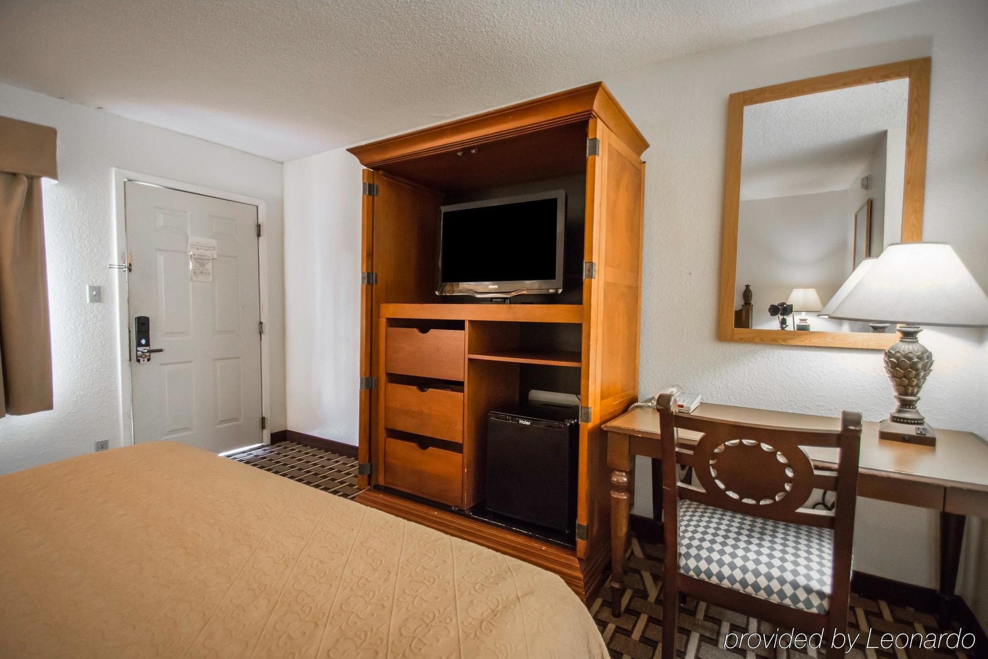 Quality Inn & Suites Eastgate Kissimmee Exteriör bild