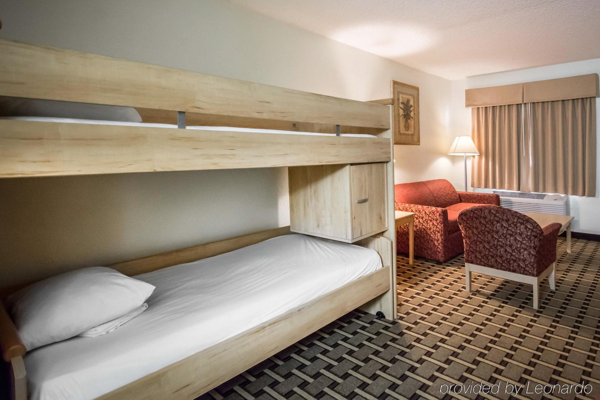 Quality Inn & Suites Eastgate Kissimmee Exteriör bild