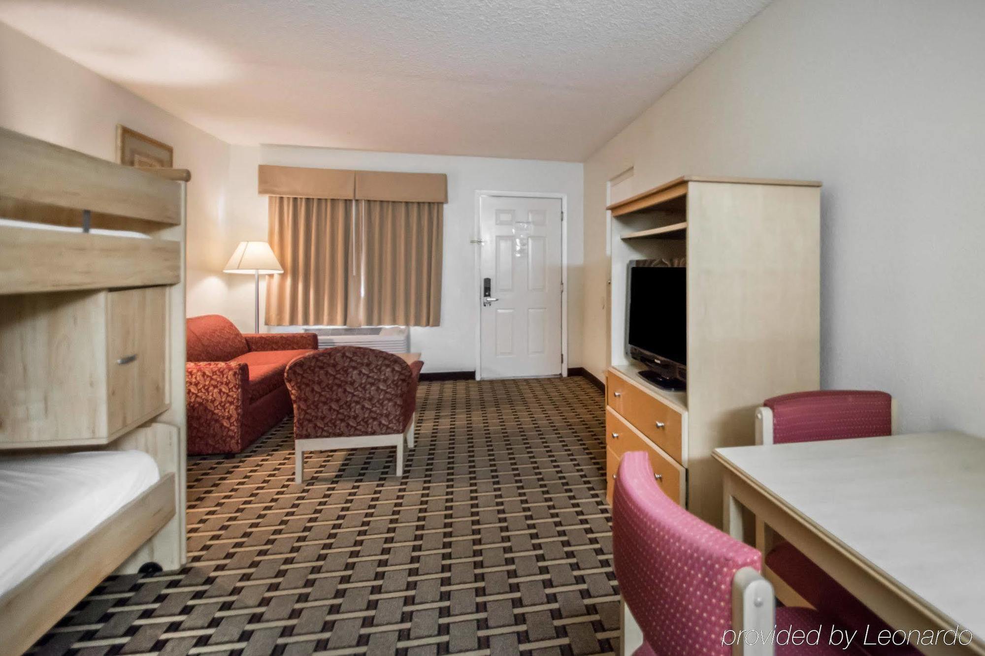 Quality Inn & Suites Eastgate Kissimmee Exteriör bild
